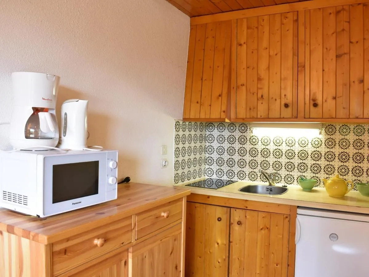 Studio 2/4 Pers, Acces Pistes Et Piscine, Proche Commerces, Meribel - Fr-1-180-297 France